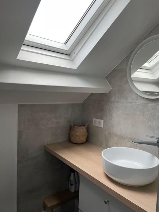 Tiny Paradise - 2 Bedrooms Apartment Montigny-sur-Loing Luaran gambar