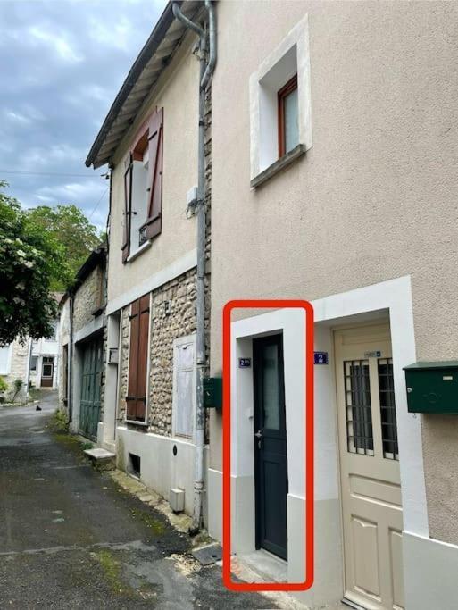 Tiny Paradise - 2 Bedrooms Apartment Montigny-sur-Loing Luaran gambar